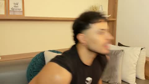 alex_wolf05 online show from 5, 2, 2026