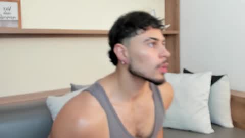 alex_wolf05 online show from 7, 2, 2026