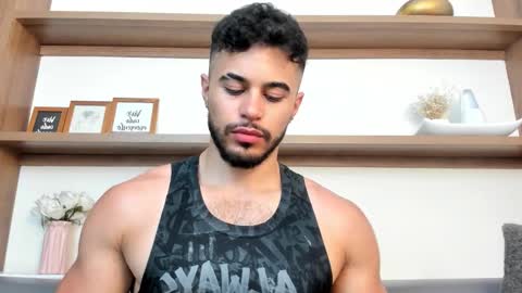 alex_wolf05 online show from 26, 3, 2026