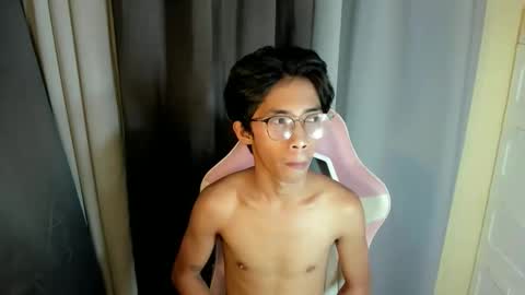 Snapshot of alexa_chi chatting on 5, 5, 2026 Alexa online show from 5, 5, 2026