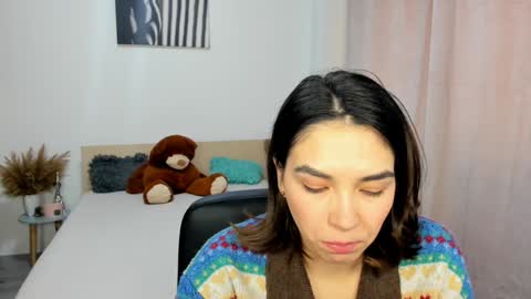 Snapshot of alexa_dolly chatting on 3, 2, 2025 Alexa online show from 3, 2, 2025