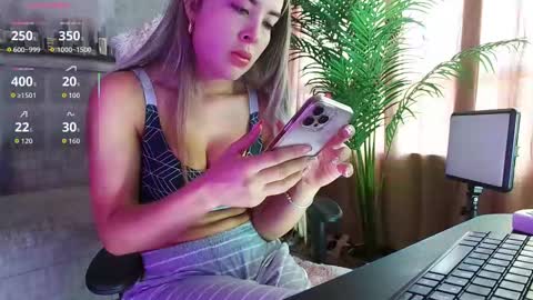 Snapshot of alexa_fort chatting on 28, 9, 2025 Alejandra online show from 28, 9, 2025