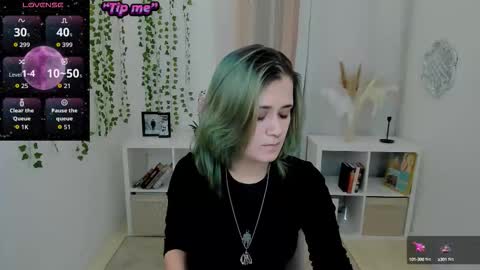 alexa_lexi online show from 4, 10, 2025