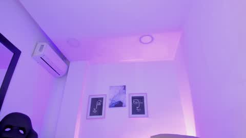 Alexa Millers online show from 8, 2, 2025