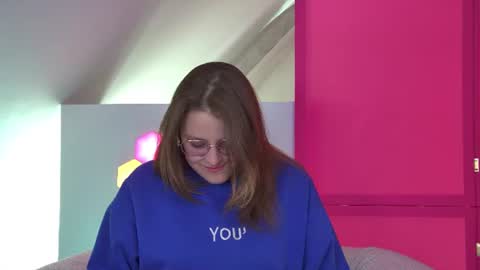 Snapshot of alexaavery chatting on 16, 6, 2026 AlexaAvery online show from 16, 6, 2026