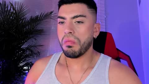 Snapshot of alexander_diiaz chatting on 16, 9, 2025 Alexander Diaz online show from 16, 9, 2025