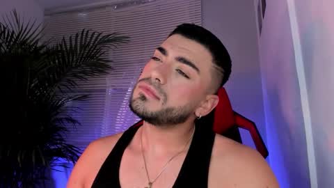 Snapshot of alexander_diiaz chatting on 7, 10, 2025 Alexander Diaz online show from 7, 10, 2025