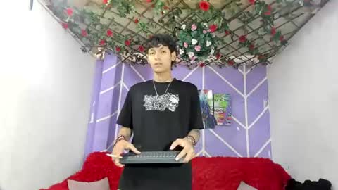 Snapshot of alexandluke1 chatting on 27, 7, 2026 chicos hot online show from 27, 7, 2026