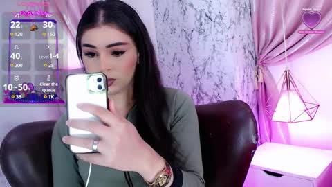 Snapshot of alexandra_evanz chatting on 20, 12, 2024 Alexandra Spellman online show from 20, 12, 2024