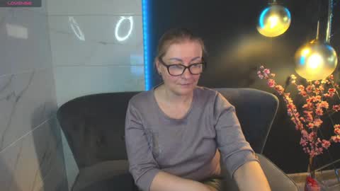 Snapshot of alexandra_kind chatting on 17, 12, 2024 Alexandra online show from 17, 12, 2024