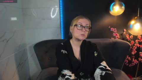 Snapshot of alexandra_kind chatting on 28, 12, 2024 Alexandra online show from 28, 12, 2024