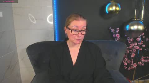Snapshot of alexandra_kind chatting on 13, 1, 2025 Alexandra online show from 13, 1, 2025