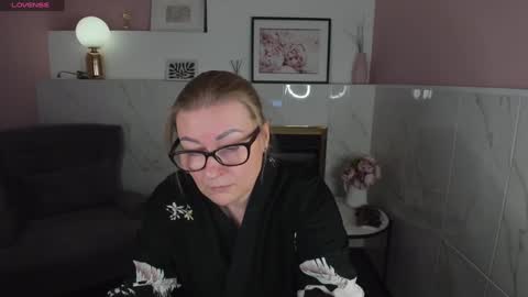 Snapshot of alexandra_kind chatting on 15, 1, 2025 Alexandra online show from 15, 1, 2025