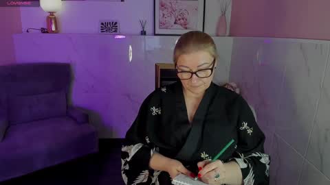 Snapshot of alexandra_kind chatting on 17, 1, 2025 Alexandra online show from 17, 1, 2025