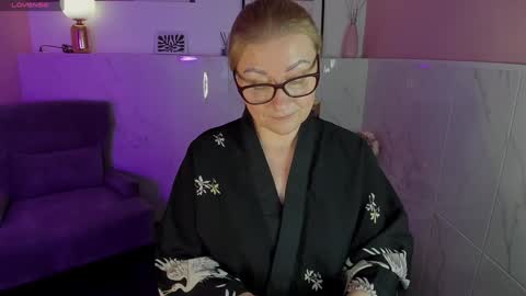 Snapshot of alexandra_kind chatting on 17, 1, 2025 Alexandra online show from 17, 1, 2025