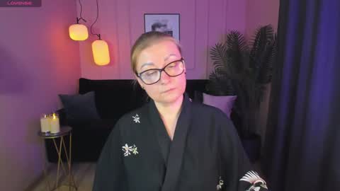 Snapshot of alexandra_kind chatting on 8, 2, 2025 Alexandra online show from 8, 2, 2025