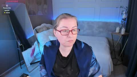 Snapshot of alexandra_kind chatting on 11, 4, 2026 Alexandra online show from 11, 4, 2026