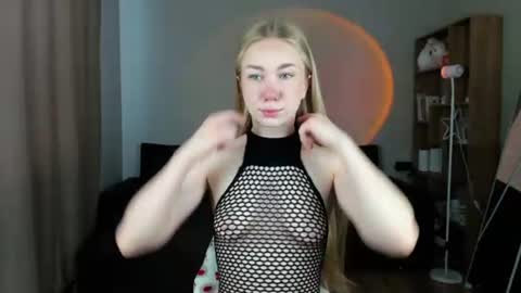 Alex online show from 11, 6, 2026