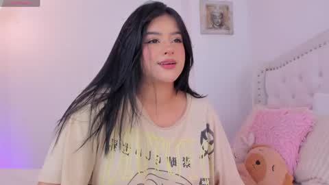 lexandra  online show from 9, 4, 2026