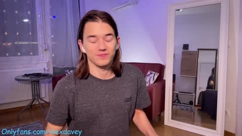           online show from 26, 12, 2024