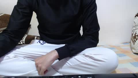 Alex online show from 7, 4, 2026