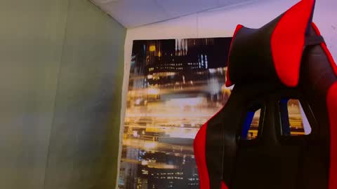 alexgiraldo__ online show from 21, 5, 2026