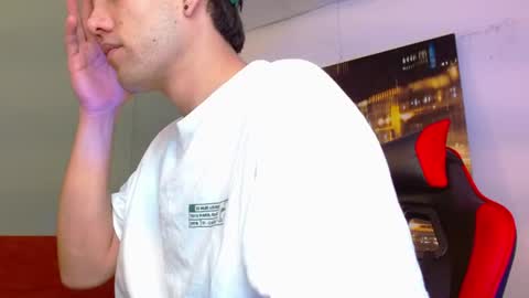 alexgiraldo__ online show from 20, 6, 2026