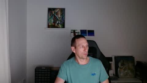 Snapshot of alexhunter4u chatting on 31, 12, 2024 alexhunter4u online show from 31, 12, 2024