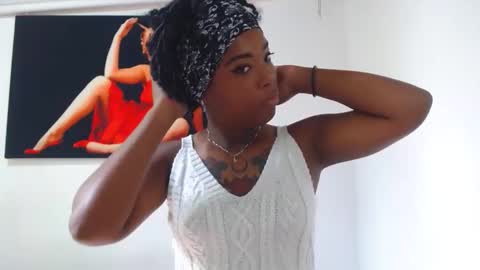 Snapshot of alexia_sinclaire24 chatting on 14, 9, 2025 alexia_sinclaire24 online show from 14, 9, 2025