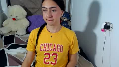 -- ALEXIS -- online show from 19, 7, 2026