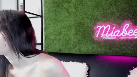 Snapshot of alexisbanx chatting on 6, 12, 2024 alexisbanx online show from 6, 12, 2024