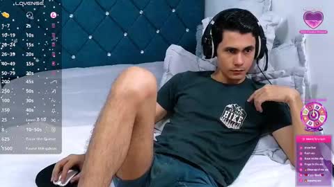 Alexis online show from 11, 3, 2025