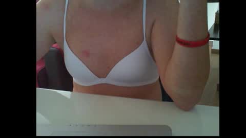 Alexia online show from 12, 10, 2025