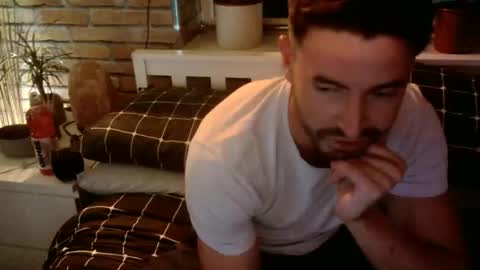 Snapshot of alexlive1 chatting on 27, 9, 2025 alexlive1 online show from 27, 9, 2025