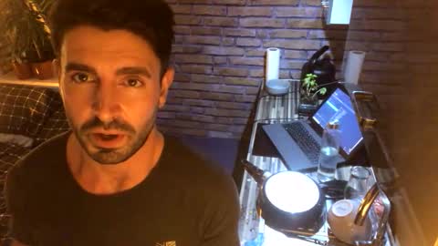 Snapshot of alexlive1 chatting on 18, 10, 2025 alexlive1 online show from 18, 10, 2025