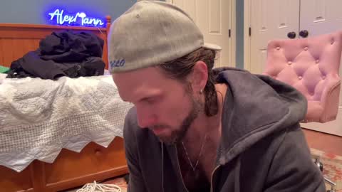 Alex Mann online show from 4, 12, 2024