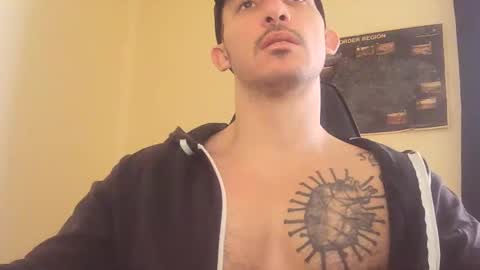 Alexxx online show from 5, 3, 2025