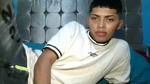 Snapshot of alexsexy1405 chatting on 8, 5, 2026 alexsexy1405 online show from 8, 5, 2026