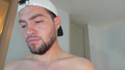 Snapshot of alextwunkk chatting on 2, 5, 2026 Alex online show from 2, 5, 2026