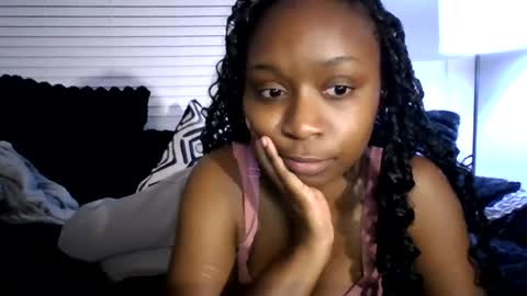 Snapshot of alexus_renee chatting on 29, 7, 2026 Alexus Renee online show from 29, 7, 2026