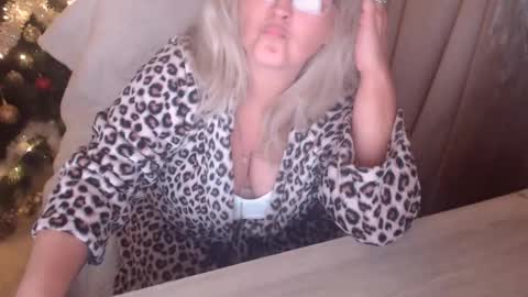 Snapshot of alexxa_mistress chatting on 1, 12, 2025 Jhoa online show from 1, 12, 2025