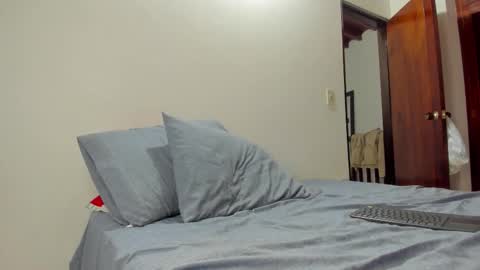 Alexxander Hall online show from 19, 12, 2025