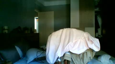 alexxro20 online show from 27, 6, 2026