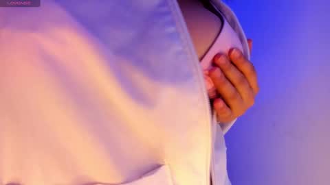     online show from 8, 12, 2024