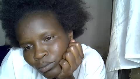 Snapshot of alic_crazy chatting on 12, 12, 2024 alic_crazy online show from 12, 12, 2024