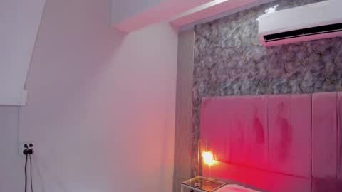 Snapshot of aliccecooper chatting on 8, 3, 2026 alicia online show from 8, 3, 2026