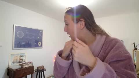 Alice online show from 17, 11, 2025