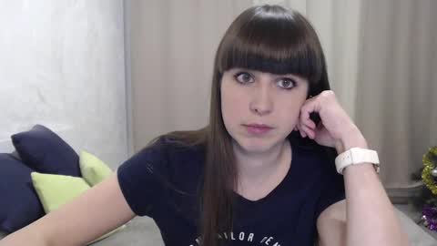 alice_59 online show from 22, 1, 2025
