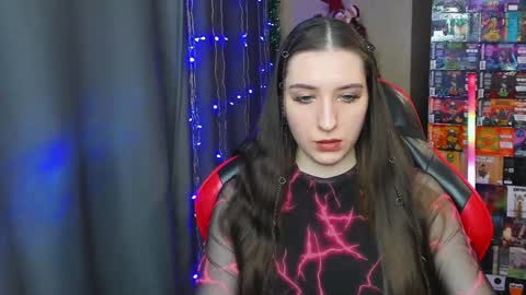 Snapshot of alice_bailey chatting on 25, 12, 2024 Alice online show from 25, 12, 2024