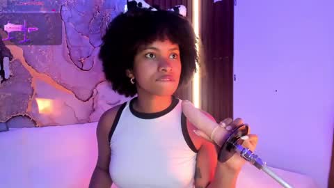 Mey online show from 4, 10, 2025